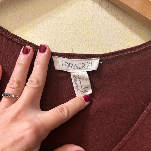 Burgundy bodycon - Picture 2 of 4